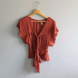 Lil top anthropology so cute